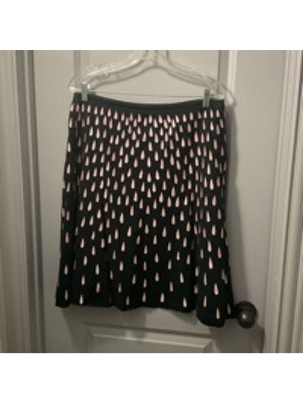 Women's Cnak Skirt Size 8 Black Pink